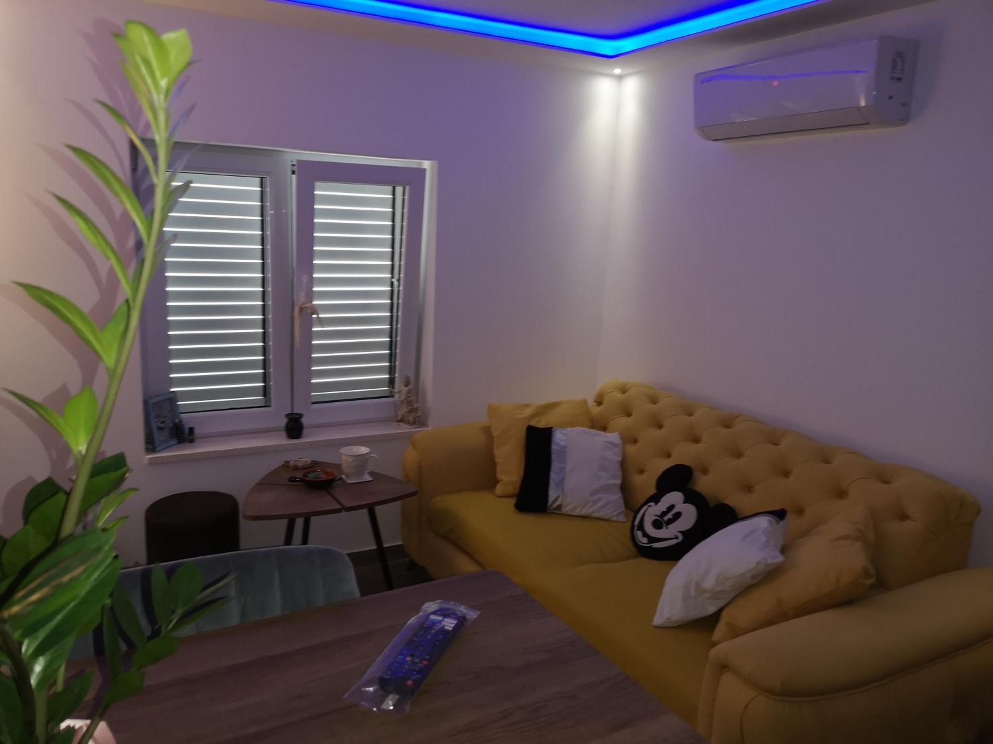 Apartments Ella Split Room photo