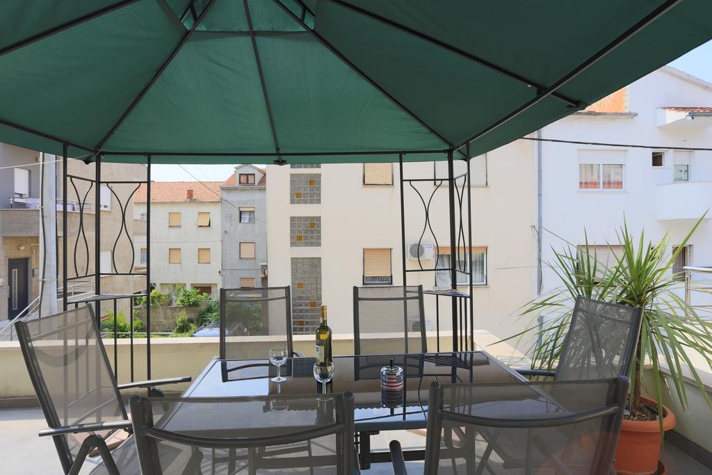 Apartments Ella Split Exterior photo